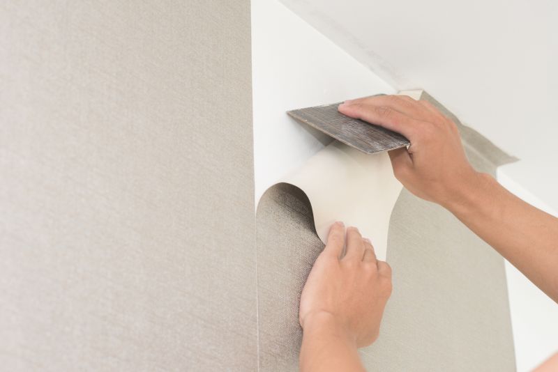 Wallpaper Seam Repair in Alpharetta, GA